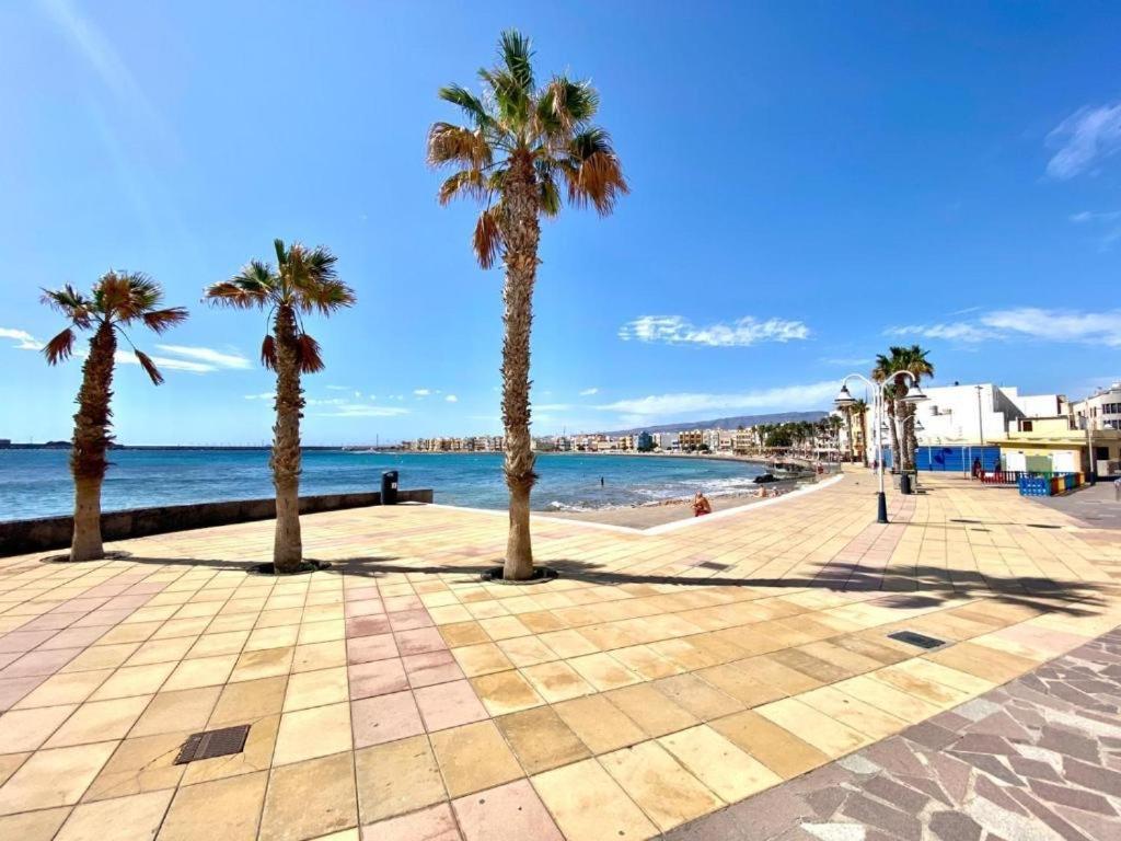 Sun Beach Arinaga Luaran gambar